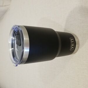 Yeti Rambler 30 oz Tumbler